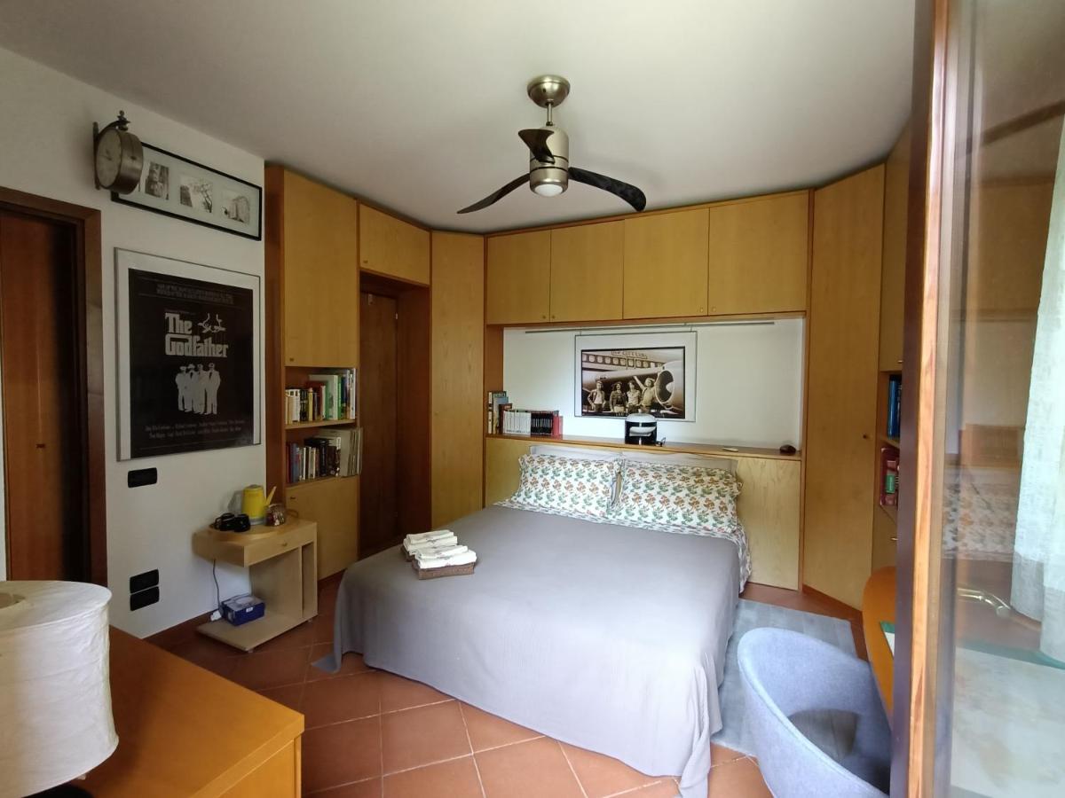 Nella Casa Dei Tigli